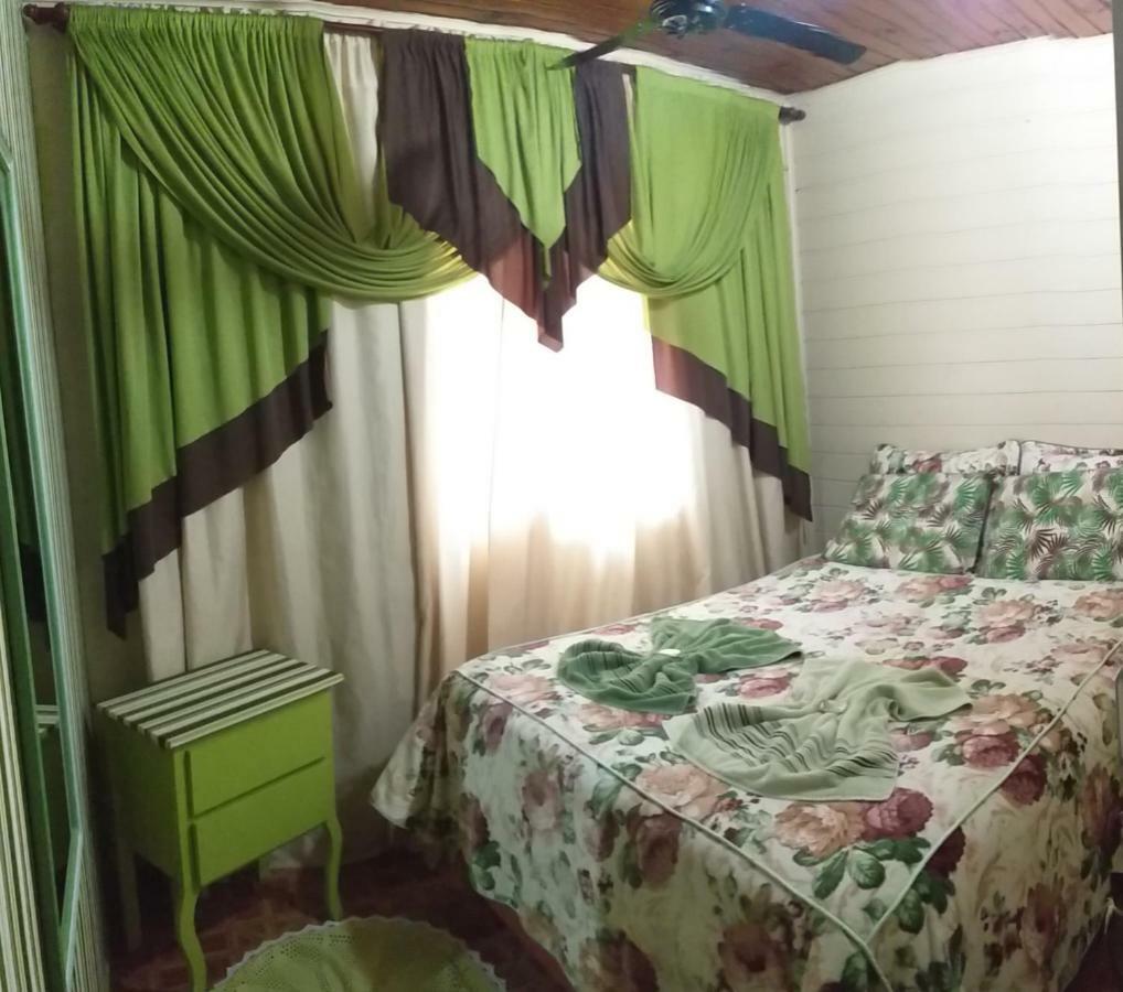 Casa De Temporada Familiar Hotell Urubici Eksteriør bilde